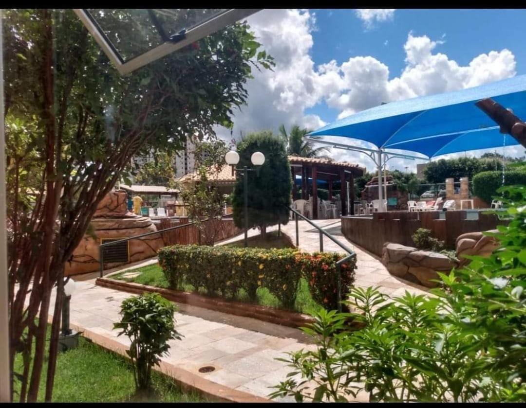 LINDO FLAT com PARQUE AQUÁTICO PERTO DO CENTRO DE CALDAS NOVAS! Caldas Novas Exterior foto